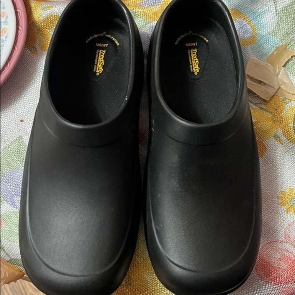 Tredsafe Men's 6 Women's 7  Unisex Enduro Pro Slip Oil Resistant Shoes